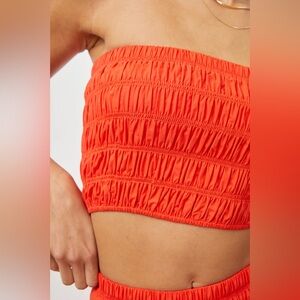 NWT Rails Selma Tube Top XS | Coral Smocked Strapless Crop Top